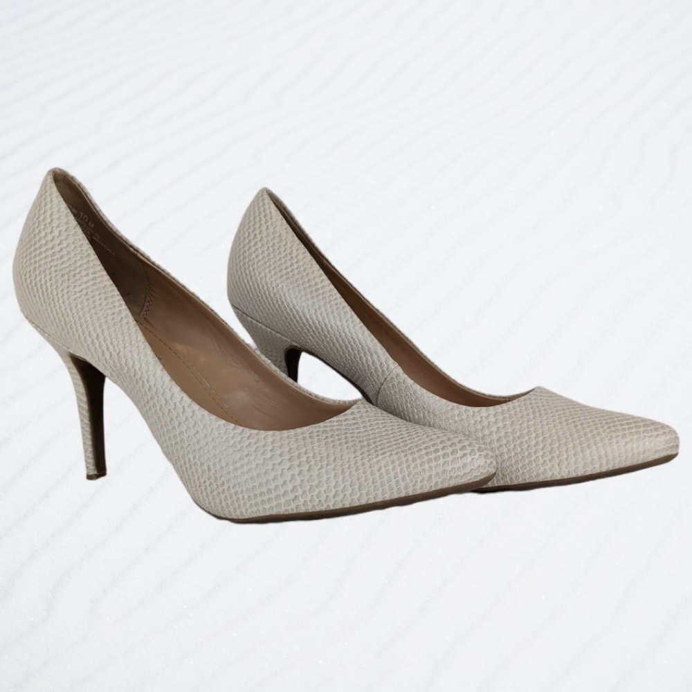 The Limited Tatum Cream Pump Size 10